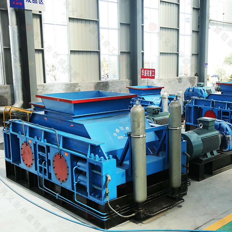 齒輥破碎機(jī) 石灰石出三八塊 五八塊,為何雙齒輥破碎機(jī)更耐用?